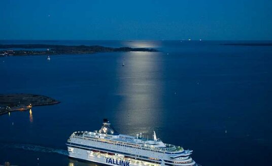 Tallink Silja MS Silja Europa sailing at night